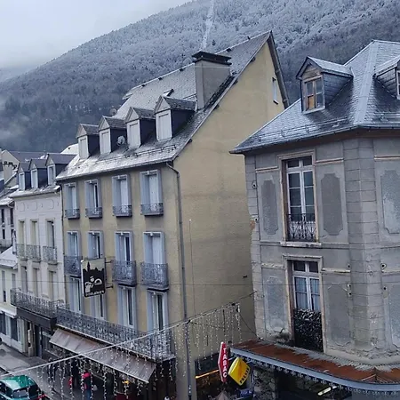 Hotel Sky Luchon *